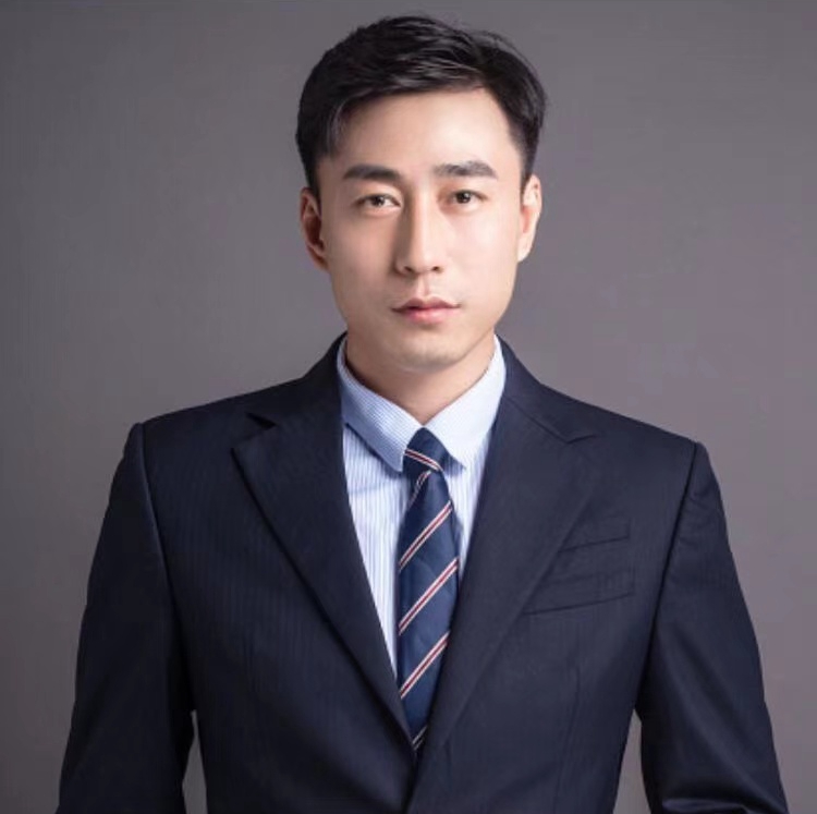 袁开芬 视觉与舞美负责人